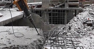 Демонтаж монолитного перекрытия в Снежинске - Профессиональная разборка от 833 руб.
