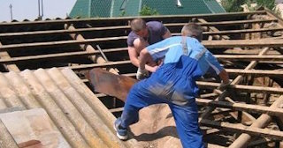 Демонтаж крыши в Снежинске - стоимость работ от 729 рублей за м2