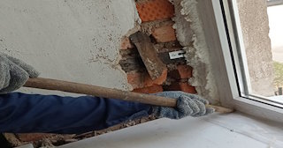 Демонтаж оконных откосов по выгодной цене от 521 руб. в Снежинске - Сварной-Снж